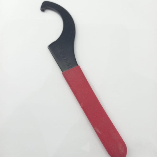 APU13WRENCH