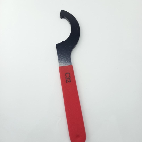 C32 WRENCH