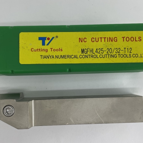 MGFHL425-20  32-T12DOUBLE END GROOVED CUTTER