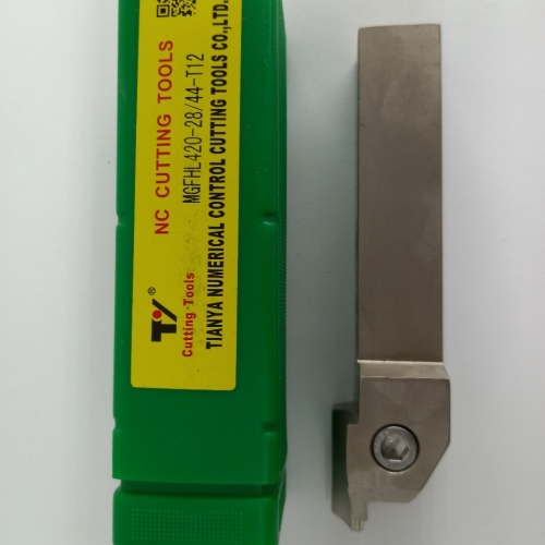 MGFHL420-28  44-T12DOUBLE END GROOVED CUTTER